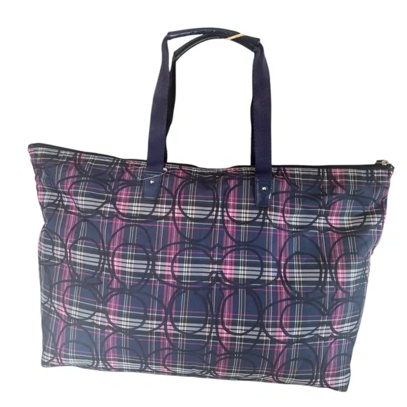 Coach Getaway Nylon Packable Extra-Large Weekender - Picture 4 of 15